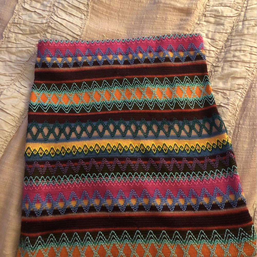 LF Aztec Skirt Size Medium